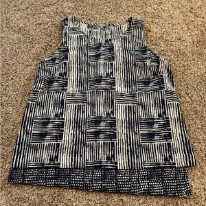 Habitat Navy and White Geometric Asymmetric Tunic Tank Top size M